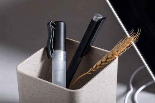 Ampdesk multifunkciós tolltartó