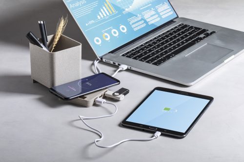 Ampdesk multifunkciós tolltartó