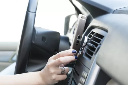 Karmag autós mobiltartó