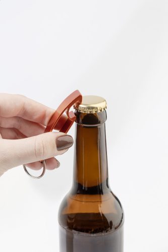 Ellopi üvegnyitó kulcstartó