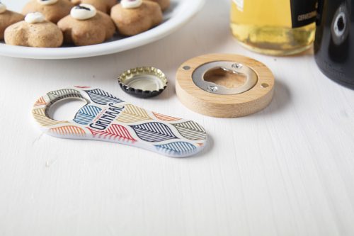 Roonito hűtőmágnes és sörnyitó