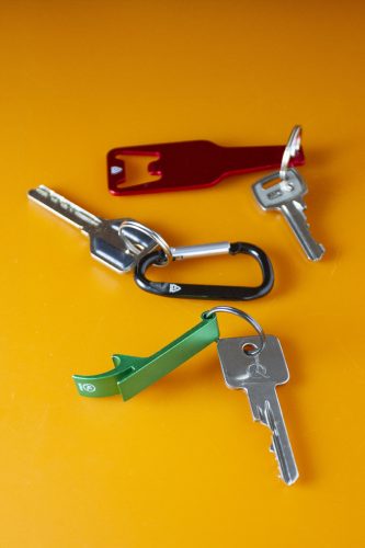 Kaipi üvegnyitós kulcstartó