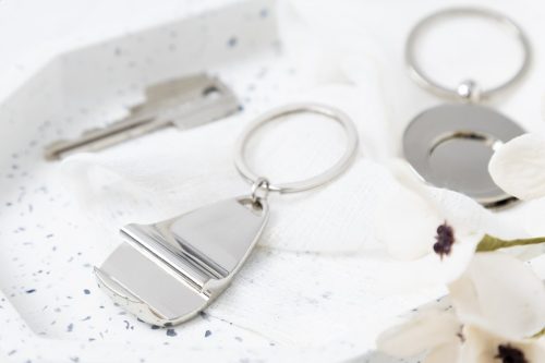 Kapka üvegnyitós kulcstartó