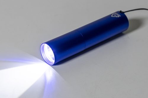 Chargelight Tone újrahasznosított alumínium újratölthető elemlámpa