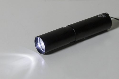 Chargelight Tone újrahasznosított alumínium újratölthető elemlámpa