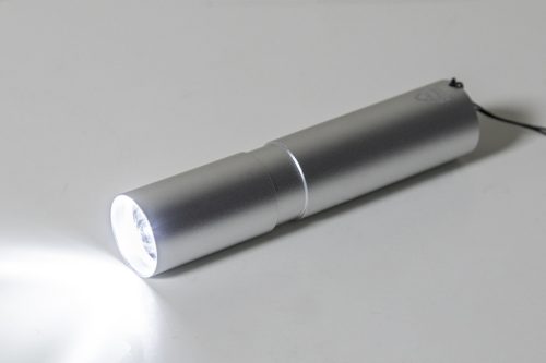 Chargelight Tone újrahasznosított alumínium újratölthető elemlámpa