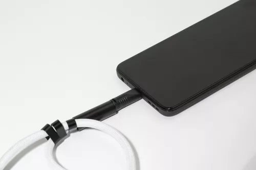 CuffCharge 60 W-os RPET mobiltartós csuklópánt kábellel