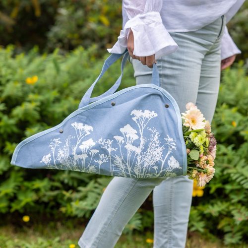 Mezei virág mintás virágtartó táska, kék